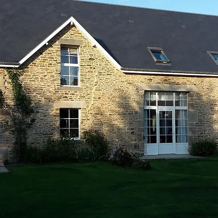 Maison Leonard *