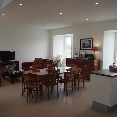 Сasa de vacaciones Maison Leonard Vains